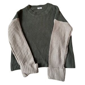 ARDENE green colorblock sweater, size L.